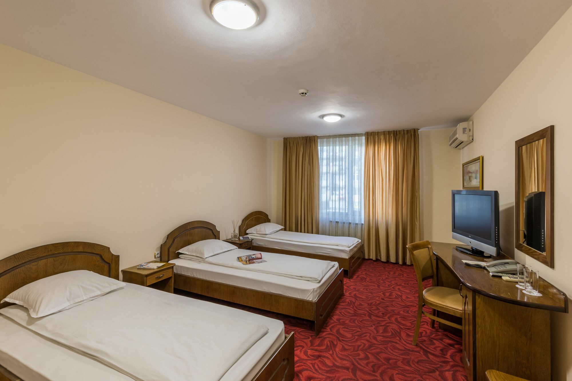Hotel Blvd 7 Plovdiv Luaran gambar